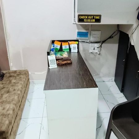 Hotel Rainbow Ujjain Zewnętrze zdjęcie