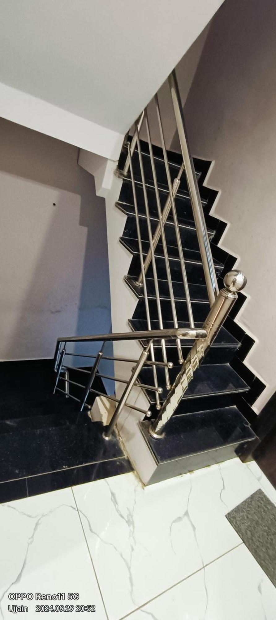 Hotel Rainbow Ujjain Zewnętrze zdjęcie