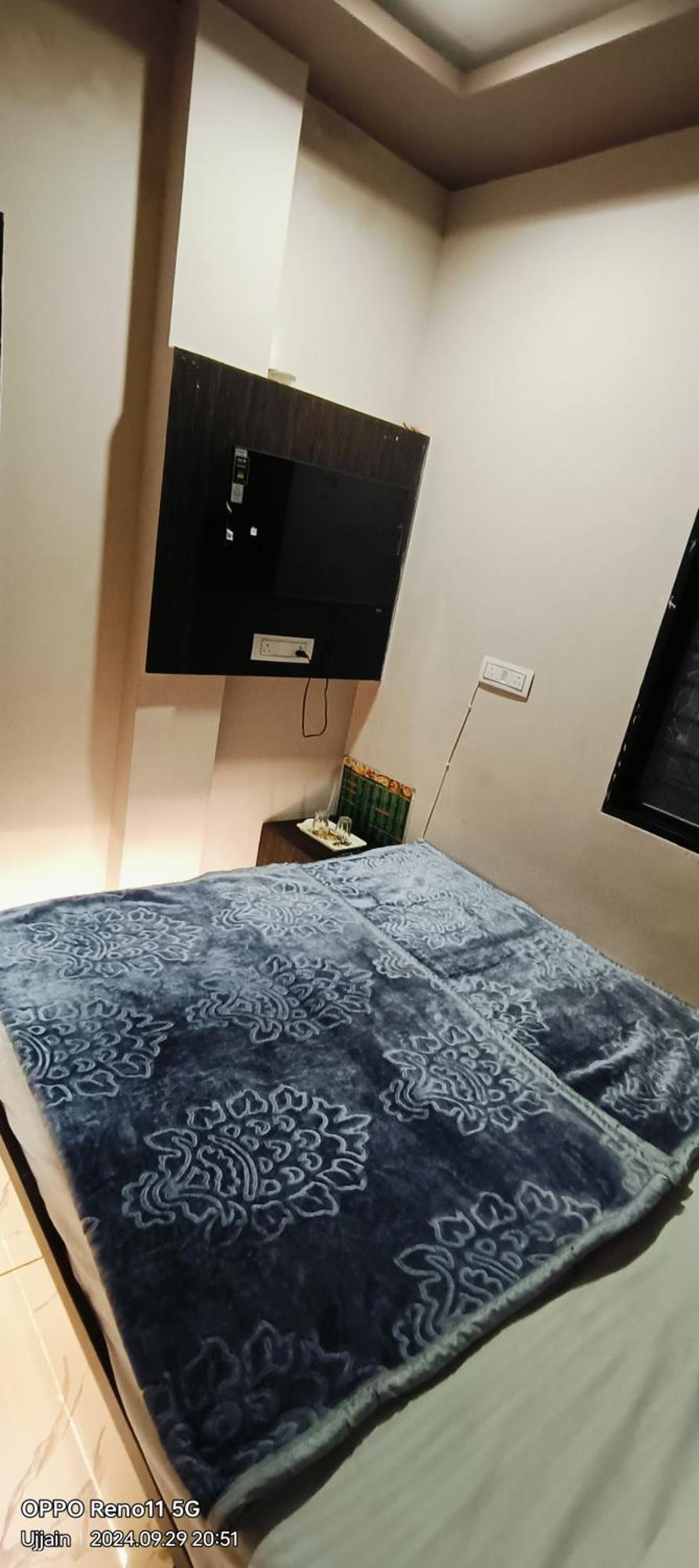 Hotel Rainbow Ujjain Zewnętrze zdjęcie